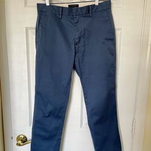 Banana Republic slim-fit chinos size 31x30